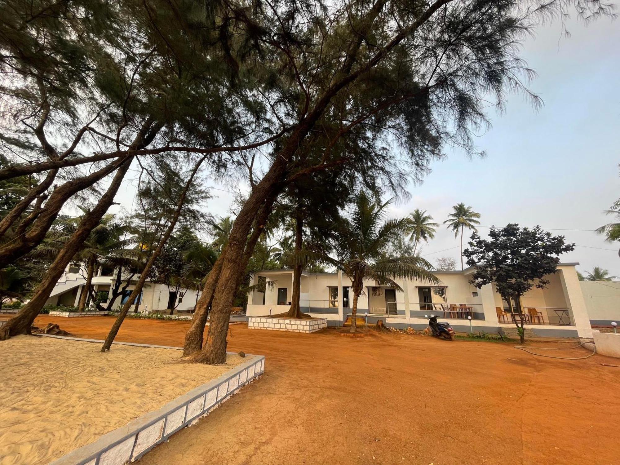 The Meraki Beach Resort Гокарна Екстер'єр фото